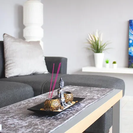 Apartment Emvi Iii Seaview Near Airport *